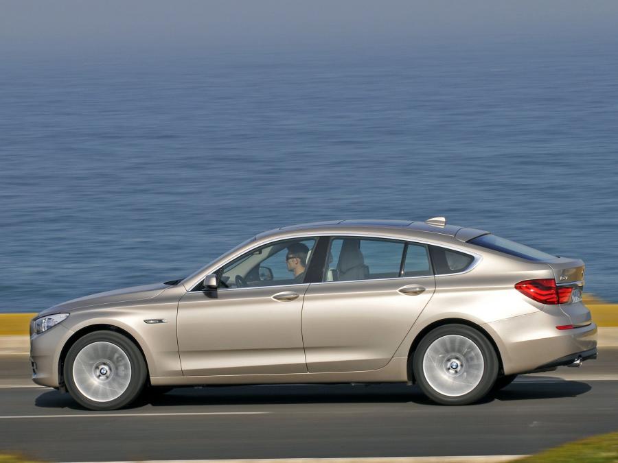  BMW 535i Gran Turismo 2009 года  (фото 8 из 14)